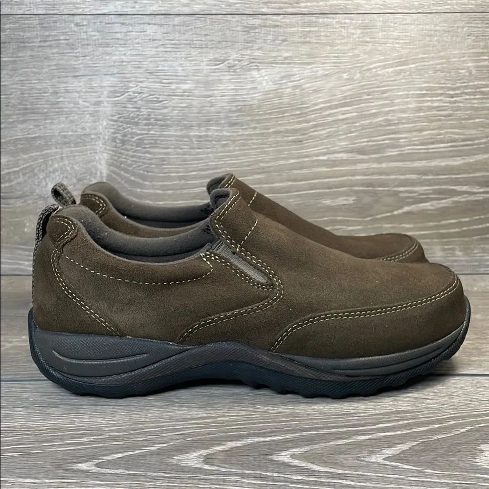 LL Bean Comfort Moc Brown Suede Women’s Sz 9 Wide Slip On Casual Shoes